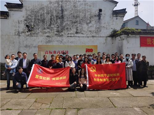纹发的人走在大街上，你真的能看出来吗？